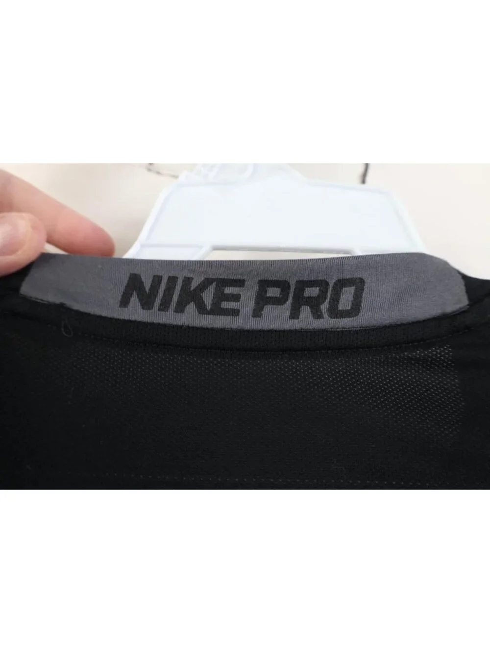 Nike Pro Combat Mens Medium Distressed Compression Training Long Sleeve T-Shirt